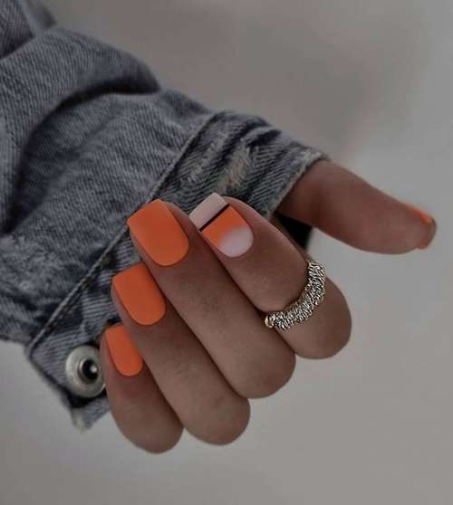 Manicure for short square nails: fashion news 2021-2022