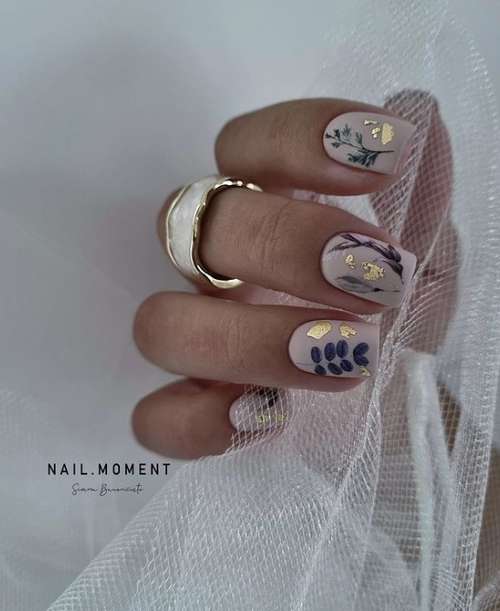 Manicure for short square nails: fashion news 2021-2022