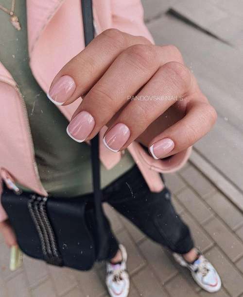 Manicure for short square nails: fashion news 2021-2022