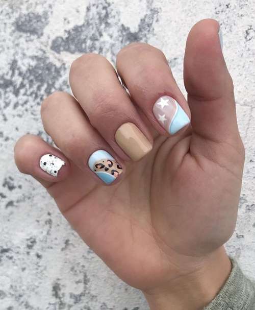 Manicure for short square nails: fashion news 2021-2022