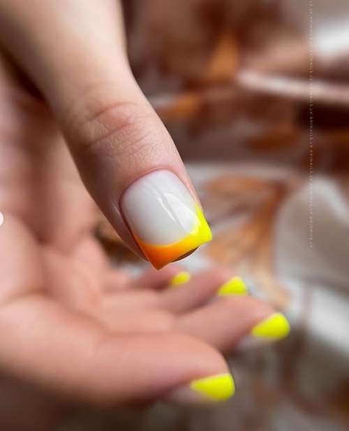 Manicure for short square nails: fashion news 2021-2022