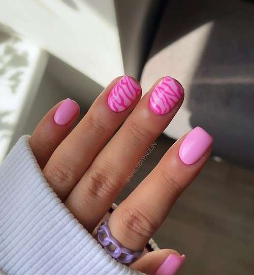 Ultra-fashionable manicure with animal print: new items 2021, photos