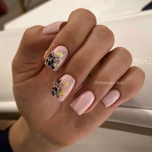 Ultra-fashionable manicure with animal print: new items 2021, photos