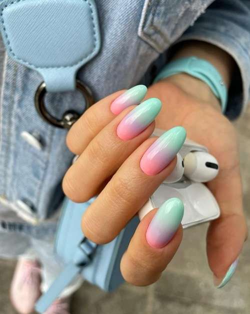 Trendy autumn jacket 2021: new nail designs, photos