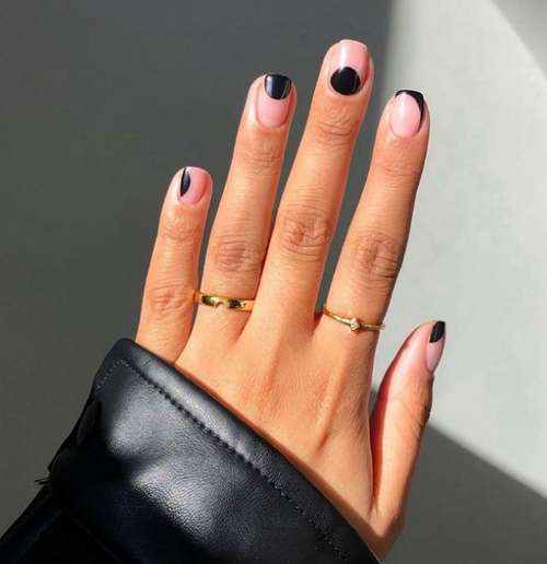 Trendy autumn jacket 2021: new nail designs, photos