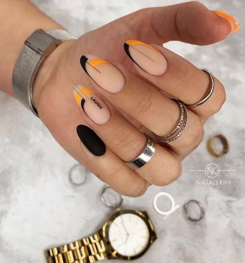 Trendy autumn jacket 2021: new nail designs, photos