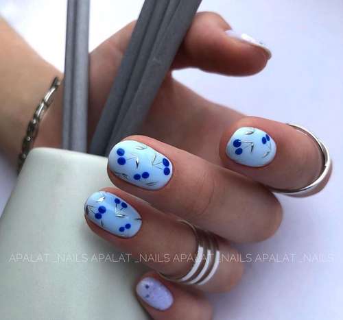 Oval nails design fall