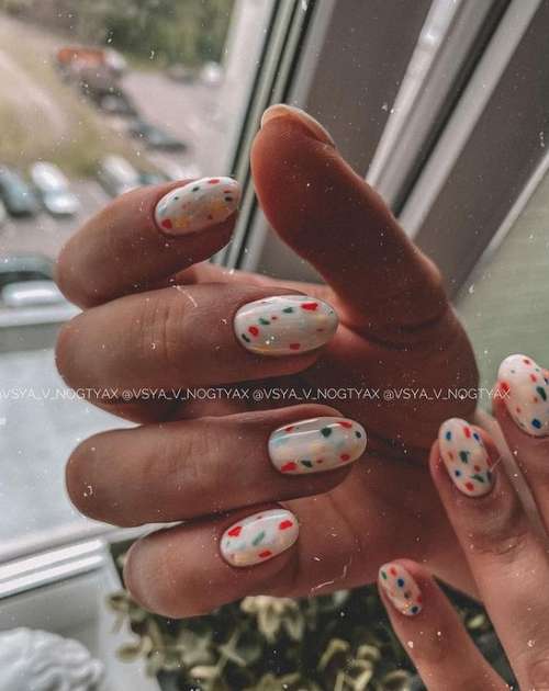 Autumn manicure 2021 for short nails: photos, design trends