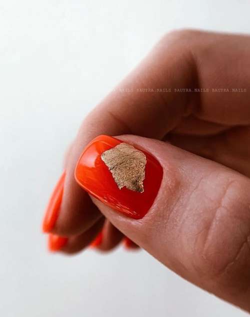 Red manicure with foil: beautiful design, photo, new items