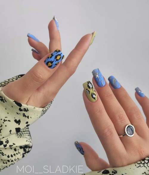 Design of strokes on nails: beautiful manicure ideas, new items