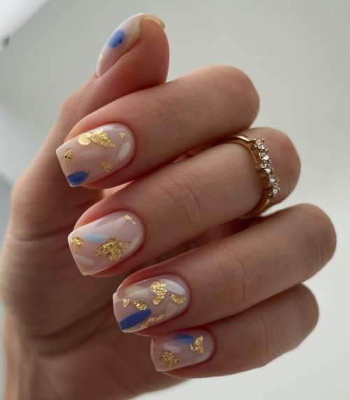 Design of strokes on nails: beautiful manicure ideas, new items