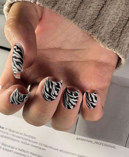 Zebra manicure 2021: photo, spectacular new design