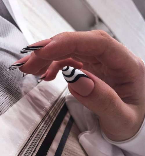 Zebra manicure 2021: photo, spectacular new design