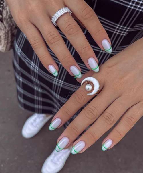 Autumn nail design 2021: beautiful new items, photos