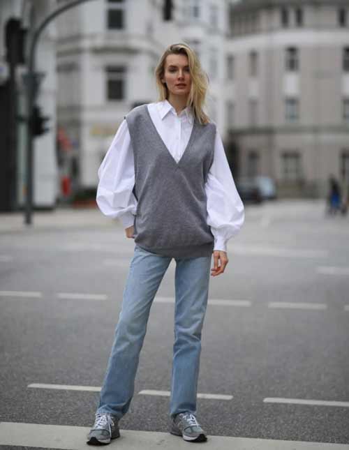 Fashionable styles of women's oversized shirt