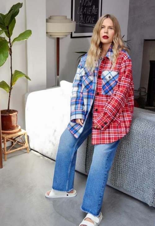 Oversized shirt 2022: trends, how to wear, women's looks