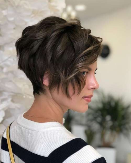 Coupe de cheveux Pixie bob: photos de coupes de cheveux de tous les côtés