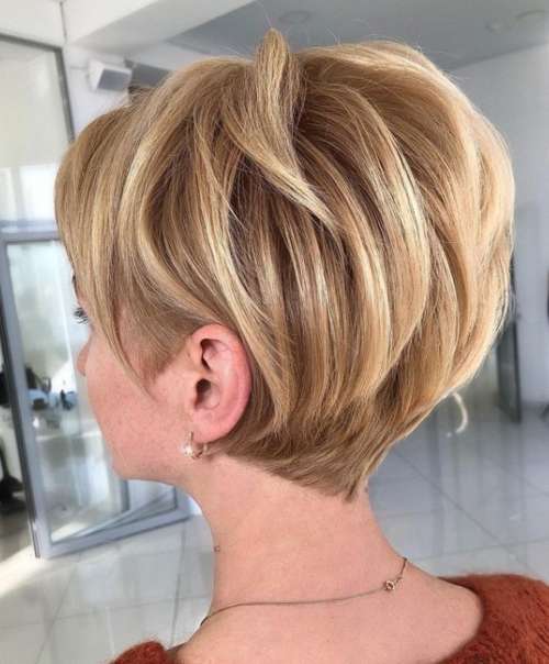 Coupe de cheveux Pixie bob: photos de coupes de cheveux de tous les côtés