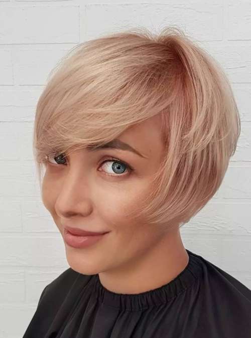 Coupe de cheveux Pixie bob: photos de coupes de cheveux de tous les côtés