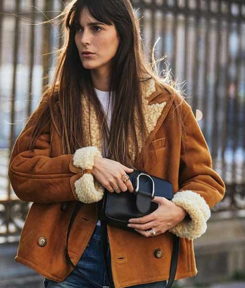 Fashionable looks with a sheepskin coat