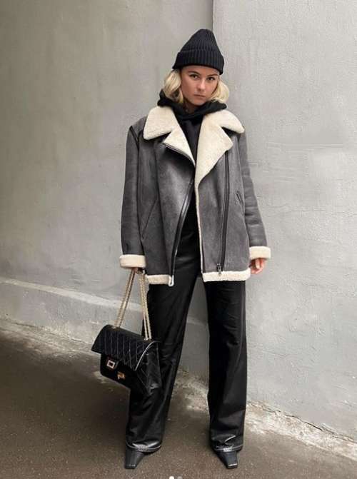 Fashionable sheepskin coats 2022: women's winter looks, trends, models