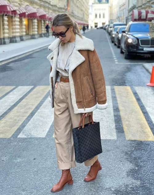 Fashionable sheepskin coats 2022: women's winter looks, trends, models