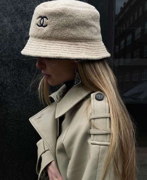 Fashionable hats 2022: trends, winter female models, photos