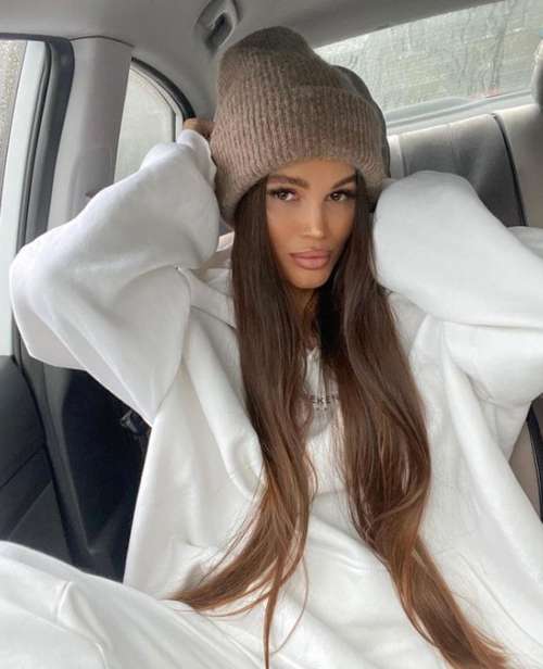 Fashionable hats 2022: trends, winter female models, photos