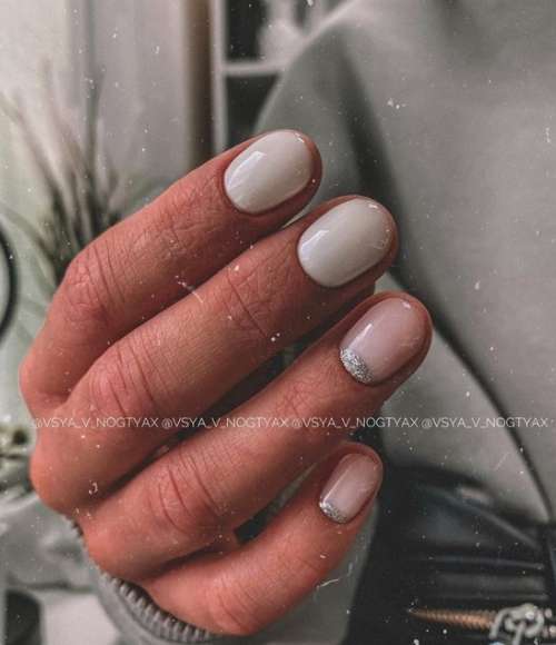 New Year's manicure 2022: elegant design, colors, ideas in the photo