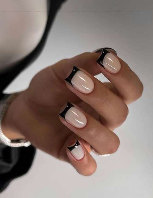 New Year's manicure 2022: elegant design, colors, ideas in the photo