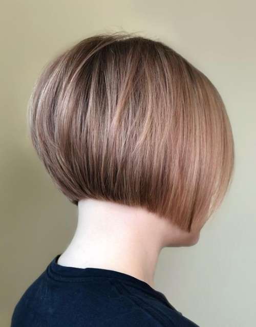 Bob haircut for short hair: trends in 2022, types, photos