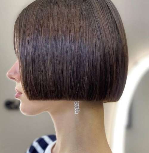 Carré tendance pour cheveux courts