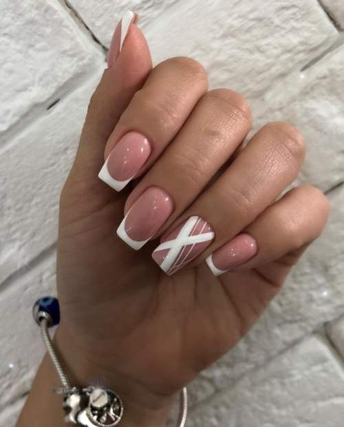 Stripes in white manicure