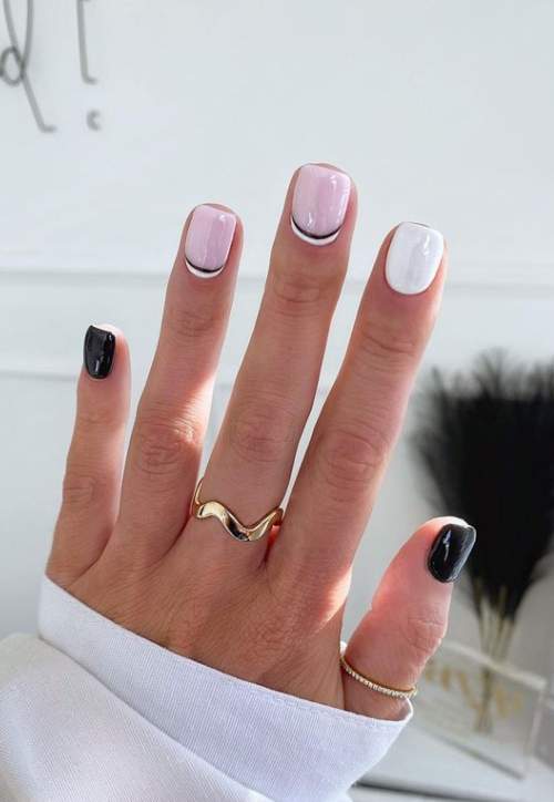 Black and white manicure for short nails