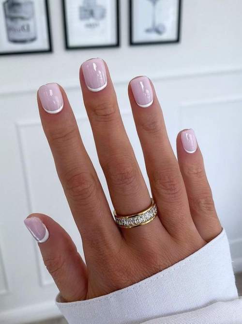 White holes manicure