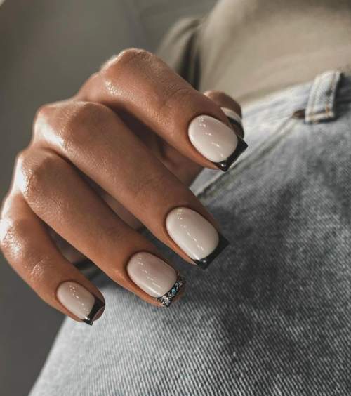 White manicure for short nails: new design 2022, photo