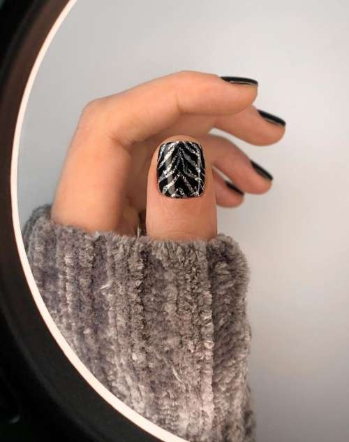 Winter manicure