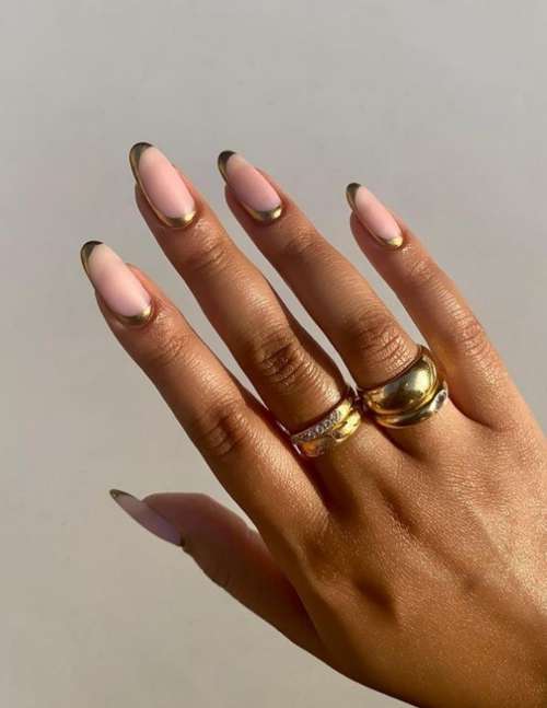 Manicure winter 2022: trends, beautiful photos, new designs