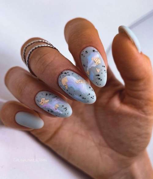 Fashionable manicure winter